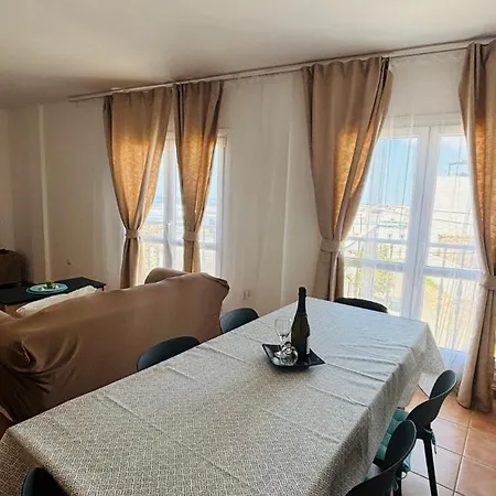 Casa Mika Oliastur 25 公寓