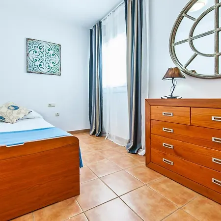 Casa Mika Oliastur 25 El *